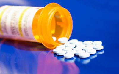 PAIN KILLER: Long-term high-dose use of common painkillers are hazardous in terms of heart attack risk.   Picture: THINKSTOCK