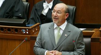 Former finance minister Trevor Manuel delivers his budget speech in Parliament in February 2004. Picture: SUNDAY TIMES