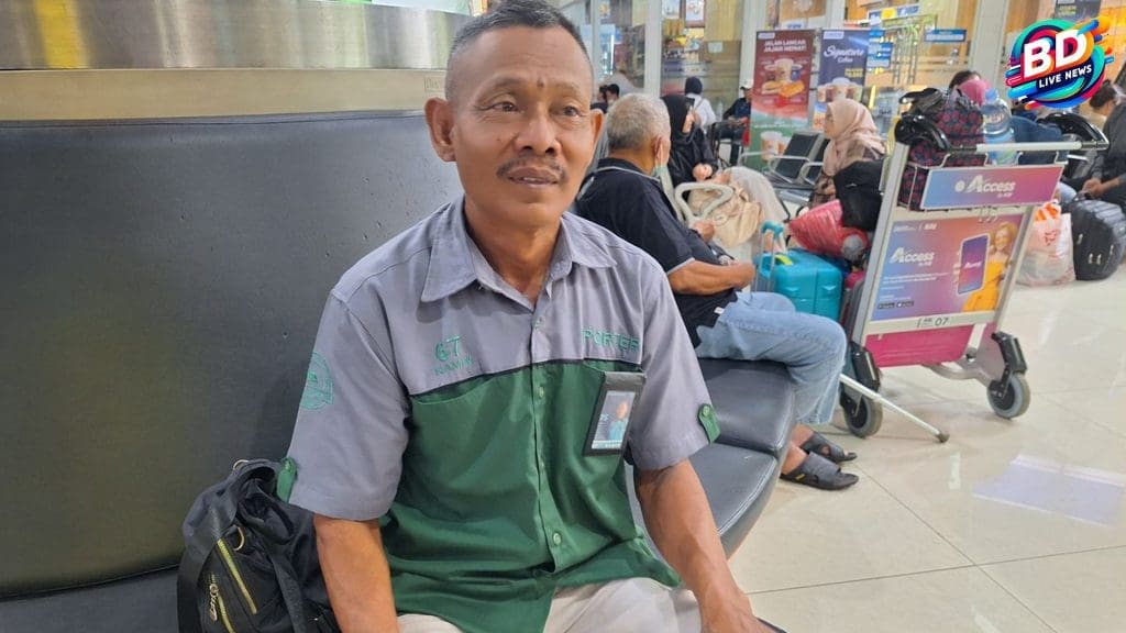 Kerja Keras Tak Cukup: Ramin, Porter Terpinggirkan BPJS