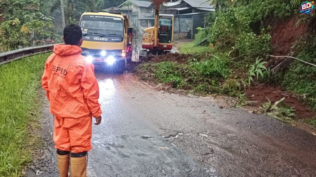 Hujan Deras Picu Longsor di Kulonprogo Korban Jiwa dalam 1 Jam