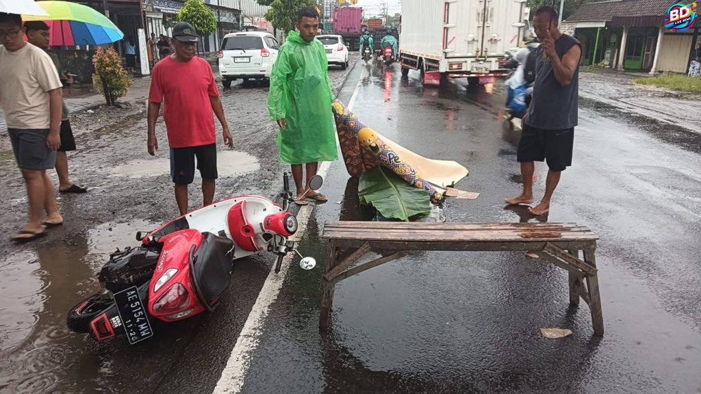 Menyalip dari Kiri Berujung Maut, Gadis di Madiun Terlindas Truk