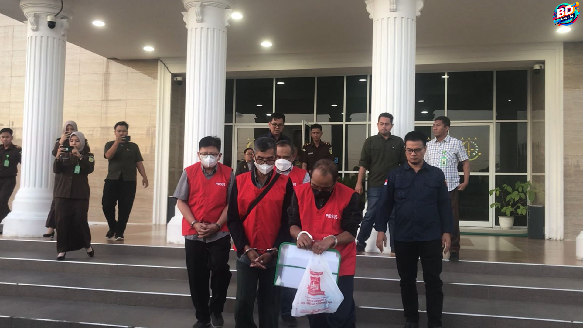 4 Tersangka Korupsi Lampu Menara Suar Cilacap Ditahan