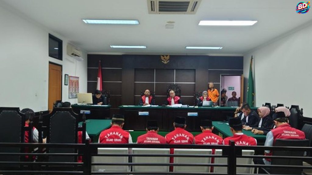 Vonis Seumur Hidup Dijatuhkan pada Pembuat Pil PCC di Serang