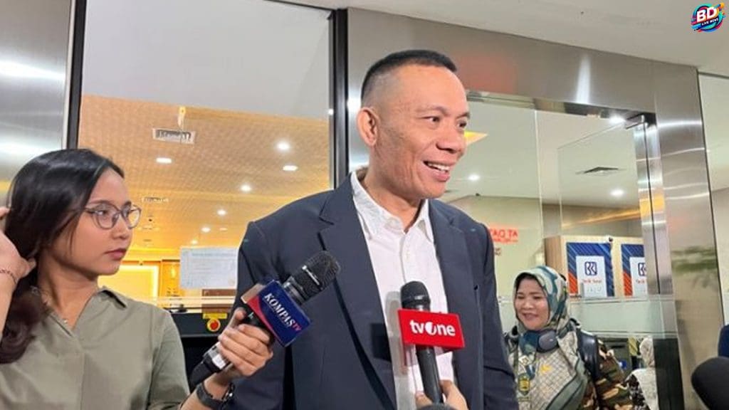 Rismon Sianipar Dicecar Heboh 9 Jam Terkait Ijazah Jokowi