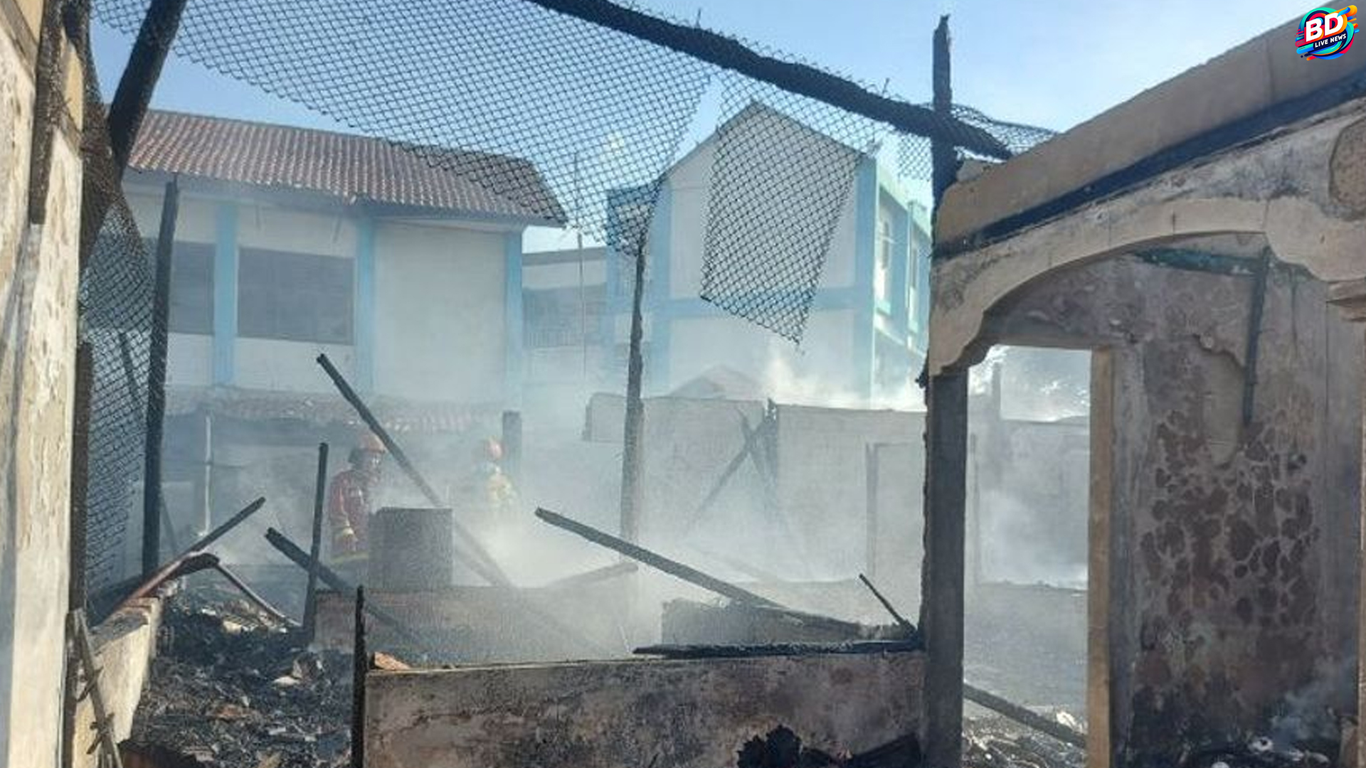Asrama Polri Serpong Dilalap Api: 20 Rumah Hancur Heboh