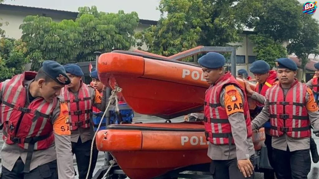 Brimob Polda Metro: 5 Aksi Cepat Tangani Banjir Jaksel