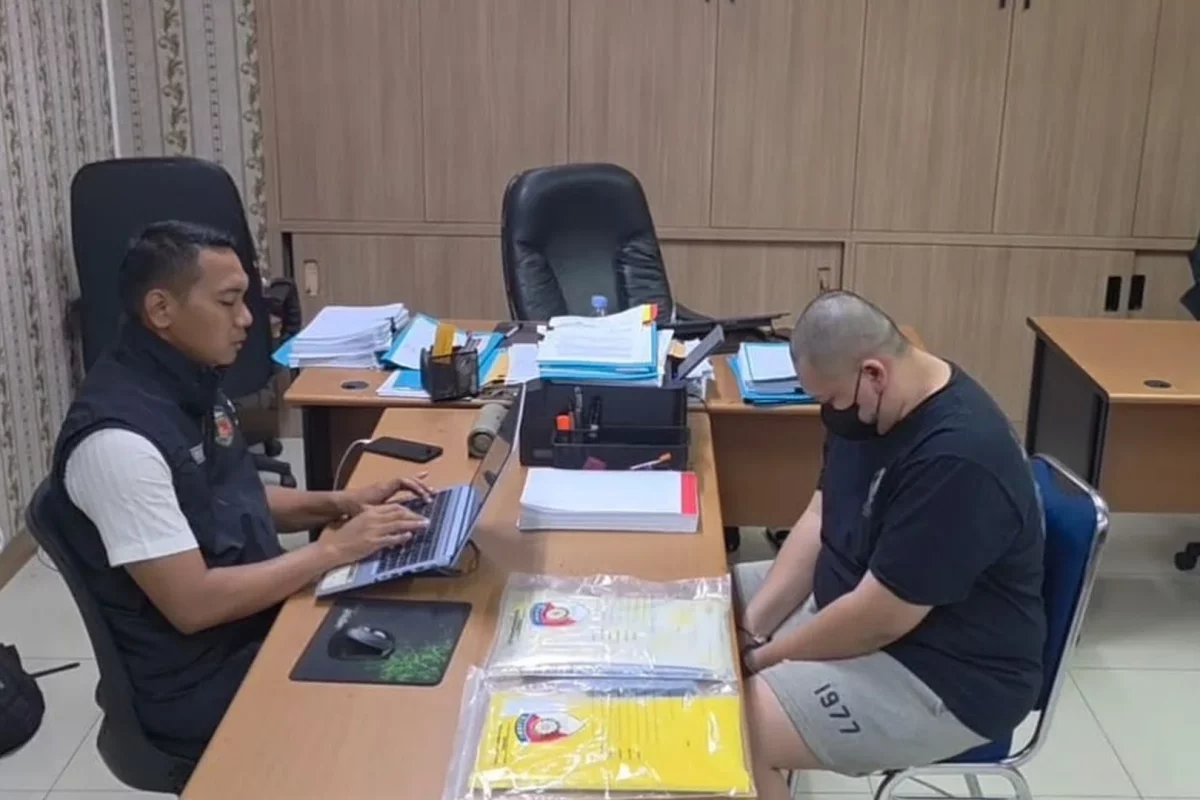 Janji Mimpi Jadi Pilot dan 5 Trik Licik Pegawai Bandara Soetta