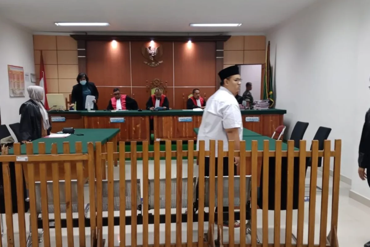 Perusak Pos Lalin Serang, 2 Orang Cuma Dituntut Bui 5 dan 10 Bulan