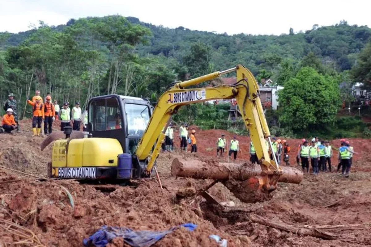 4 Hal Penting dari Kajian Longsor Cilacap Buat Lo yang Penasaran