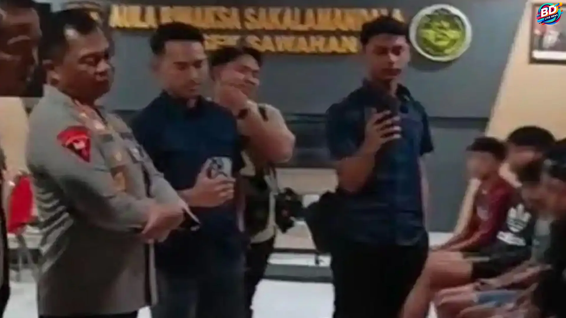 Kronologi 16 Pemuda di Surabaya Ditangkap Saat Bawa Senjata Tajam