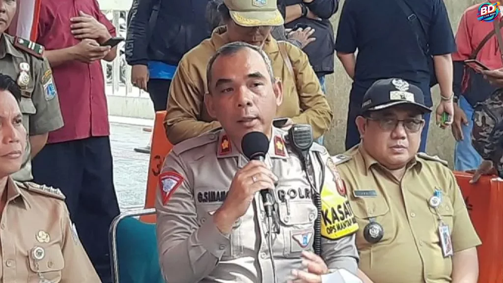 Polisi Disebar Di Sekitar Istiqlal Untuk Cegah 6 Titik Parkir Liar