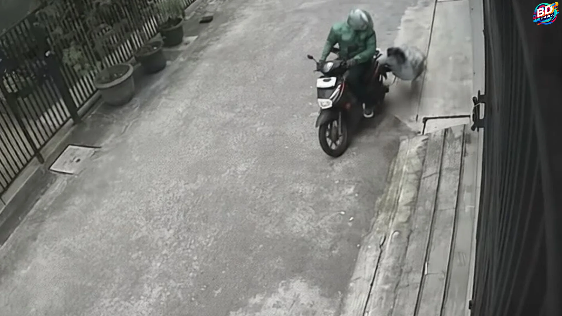 5 Fakta Penting Tentang Kasus Pria Berjaket Ojol Jambret Lansia