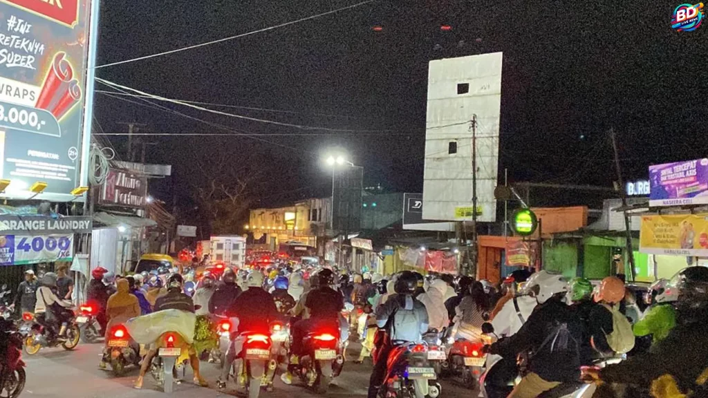 Macet Parah 3 Jam Mengular Di Sukabumi Cikembang Simpang Ratu
