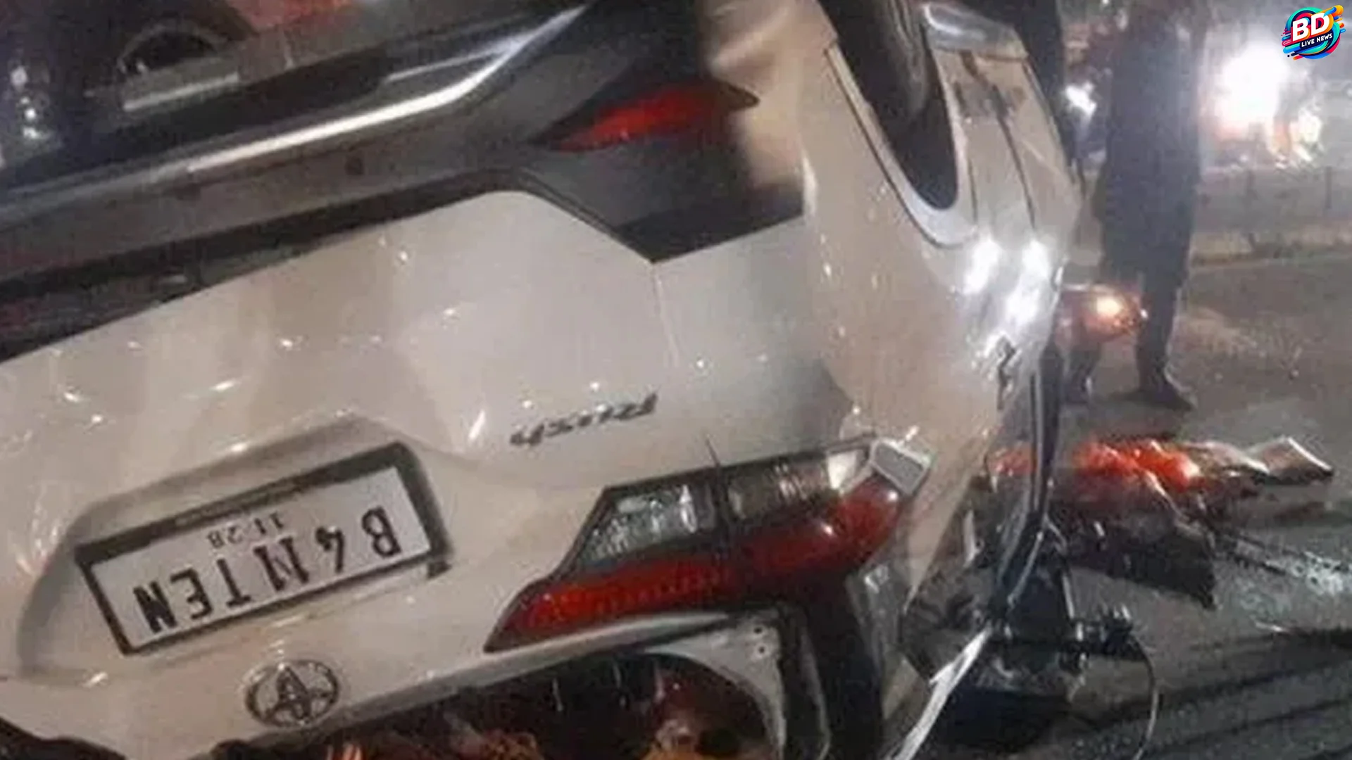 Kronologi Baru Kecelakaan Depan Lapas Cipinang 5 Mobil Putih Terbalik