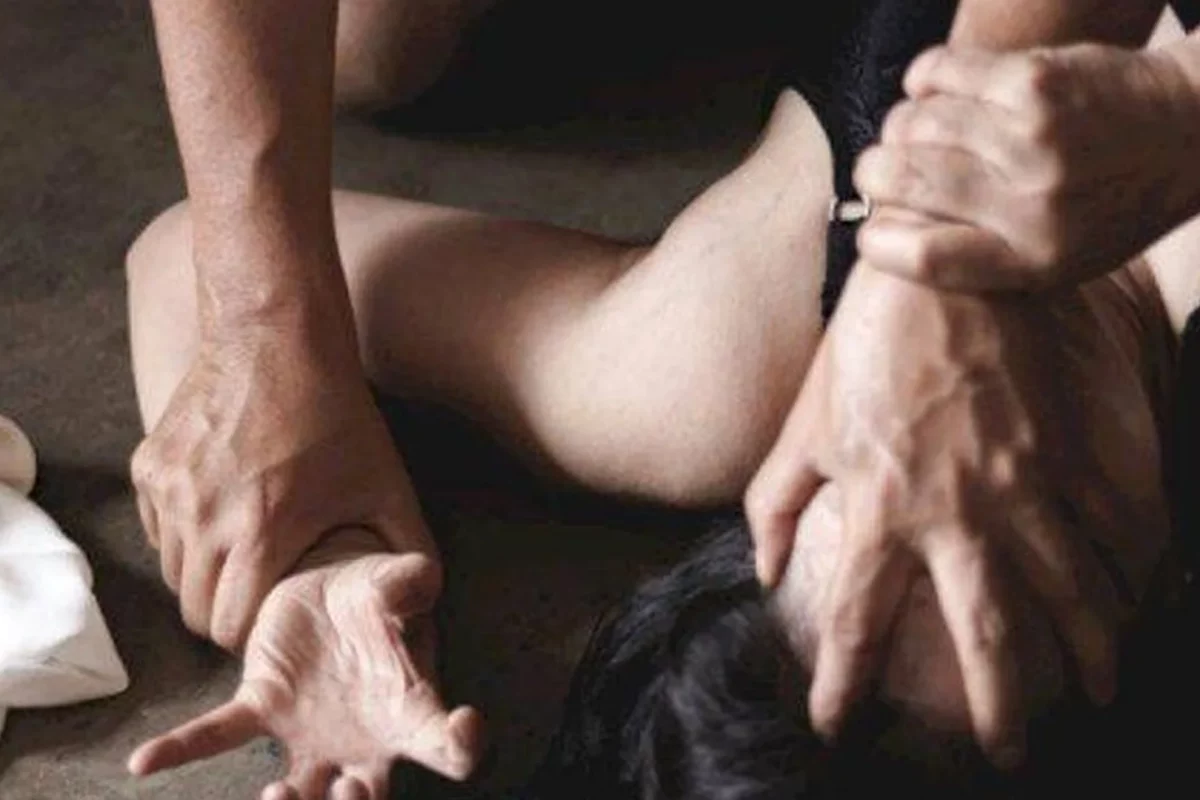 3 Bukti Tukang Ojek Uluwatu Bali Perkosa Turis China dan Mengancam