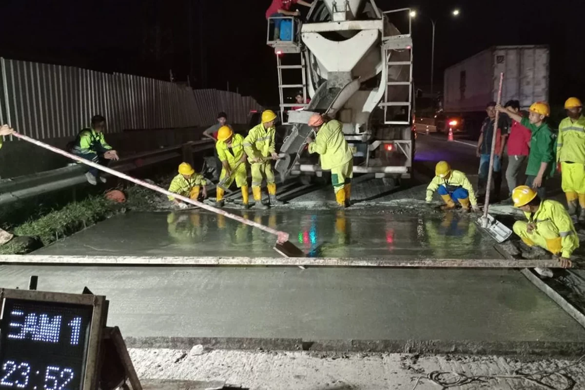 Tol JORR Arah Serpong 8 Kilometer Perbaikan Baru Bertahap
